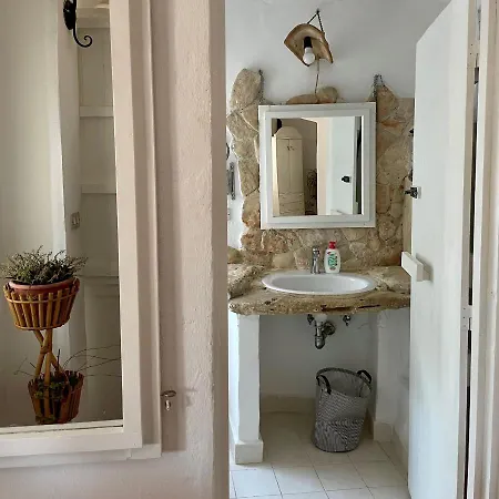 Capurre Trulli E Pajare A Due Passi Dal Pizzo Casa vacanze