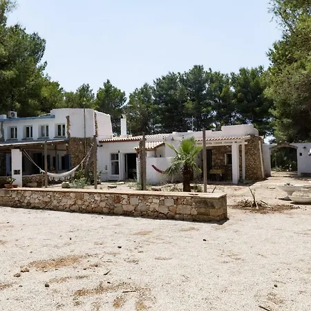 Capurre Trulli E Pajare A Due Passi Dal Pizzo